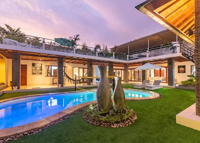 Villa Luxury 5br With Private Pool & Rooftop Lounge
