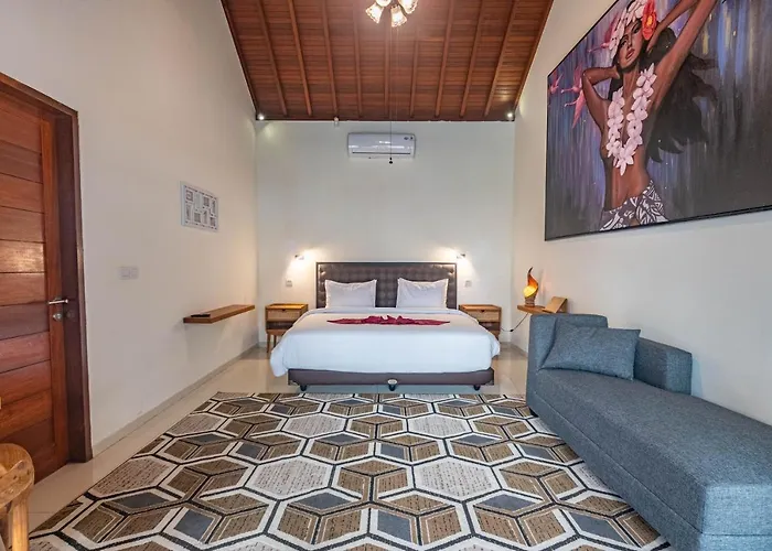 Luxury 5br With Private Pool & Rooftop Lounge Seminyak