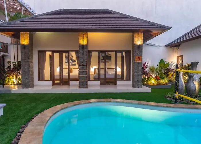 Luxury 5br With Private Pool & Rooftop Lounge Seminyak