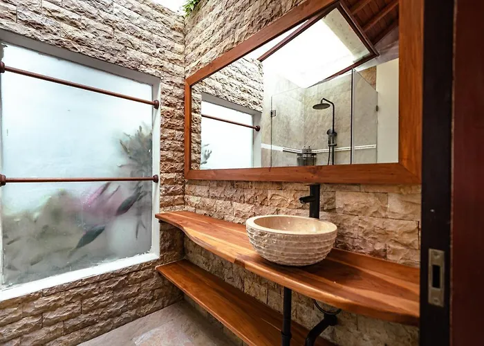 Villa Luxury 5br With Private Pool & Rooftop Lounge