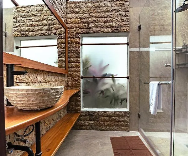 Luxury 5br With Private Pool & Rooftop Lounge * Seminyak